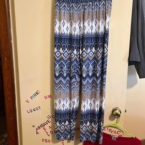 Women’s summer pants: Like New